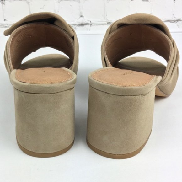 Halogen Farrah Taupe Suede Sandal Size 8.5 - Picture 6 of 11